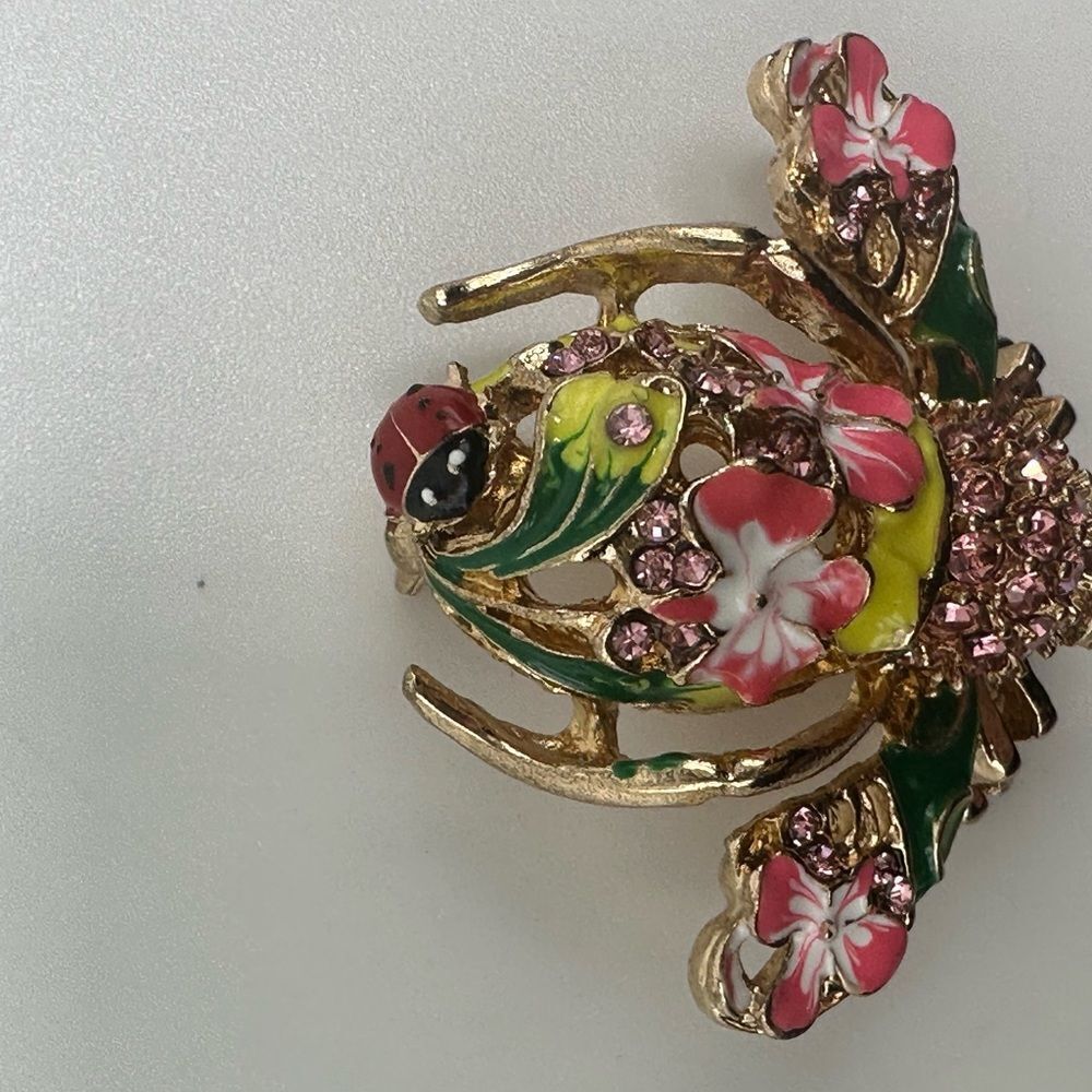 Joan Rivers Pink Orchid Bee Pin - Picture 3 of 4